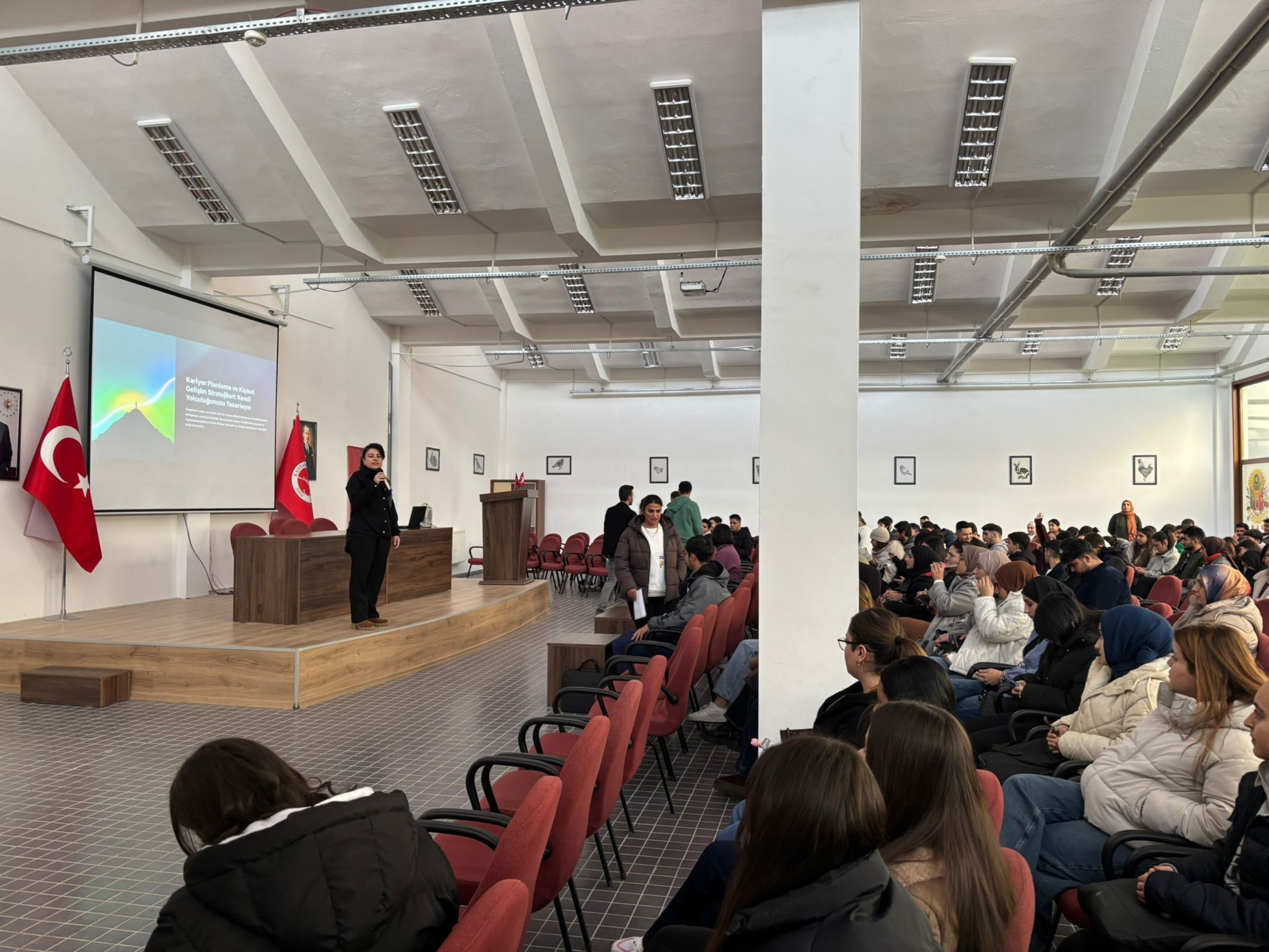Kariyer Planlama ve Kişisel Gelişim Stratejileri Eğitimi
