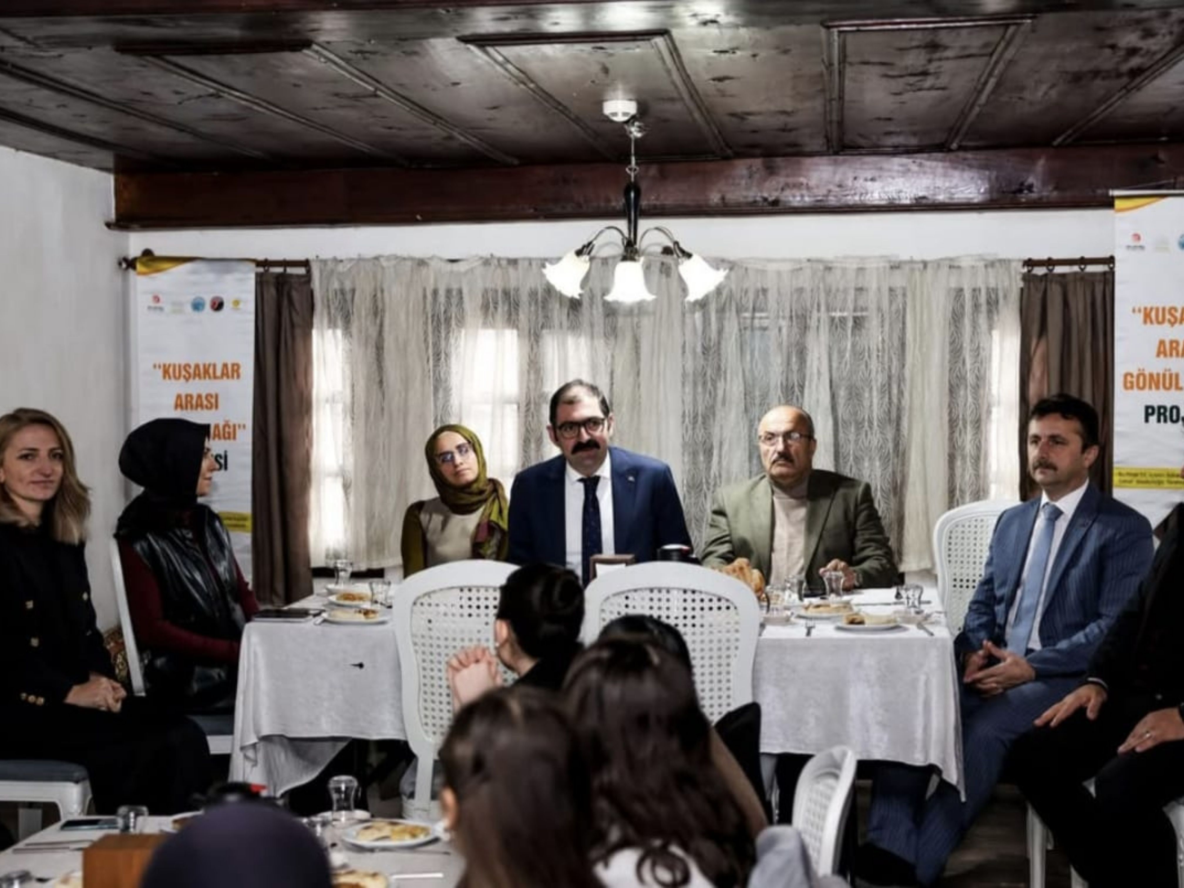 Taşköprü Meslek Yüksekokulu Paydaşı Olduğu “Kuşaklar Arası Gönül Bağı” Projesi Kapsamında Kahvaltı Programına Katıldı