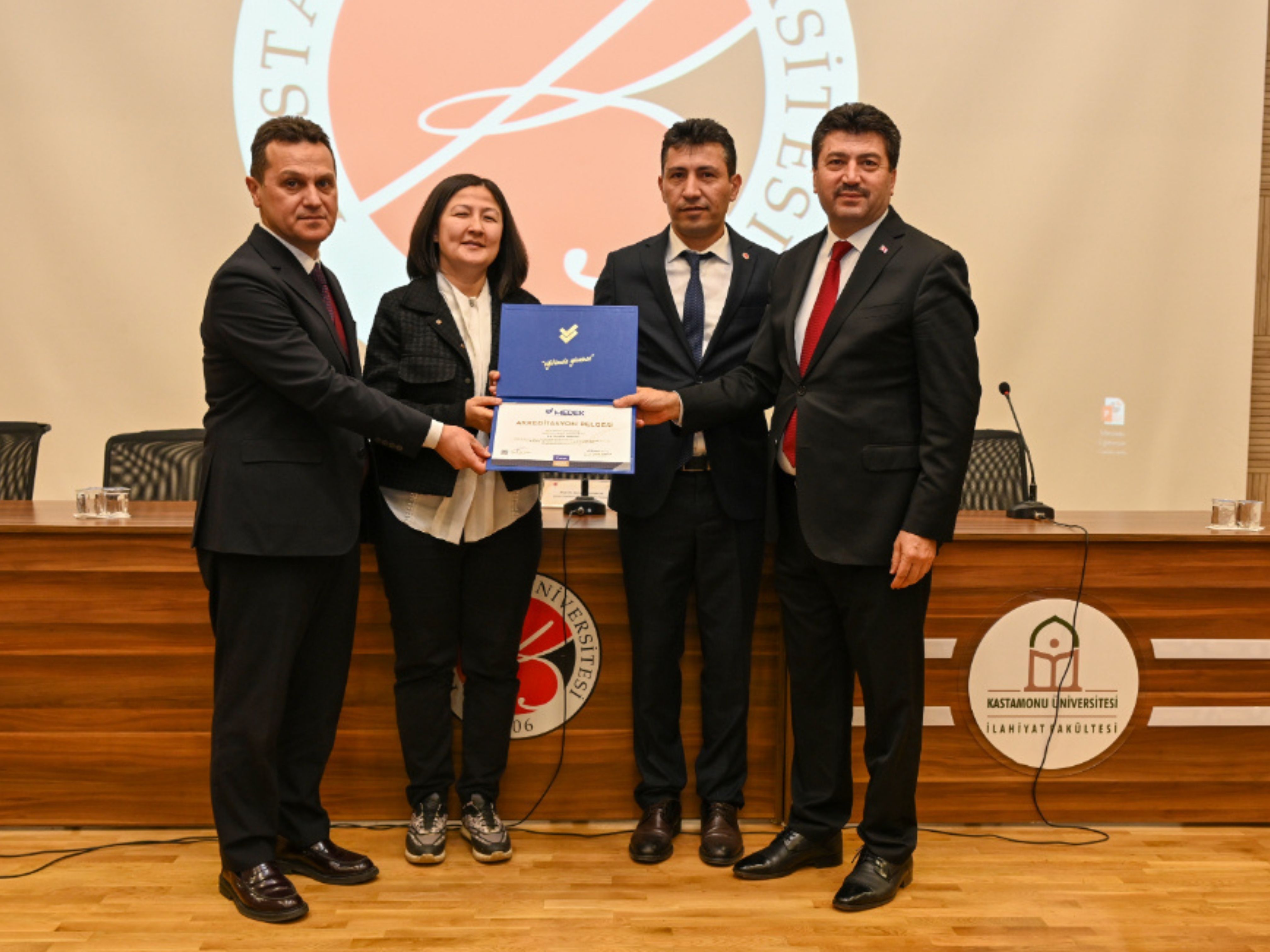 Taşköprü Meslek Yüksekokulu’na MEDEK Akreditasyon Belgesi Takdim Edildi
