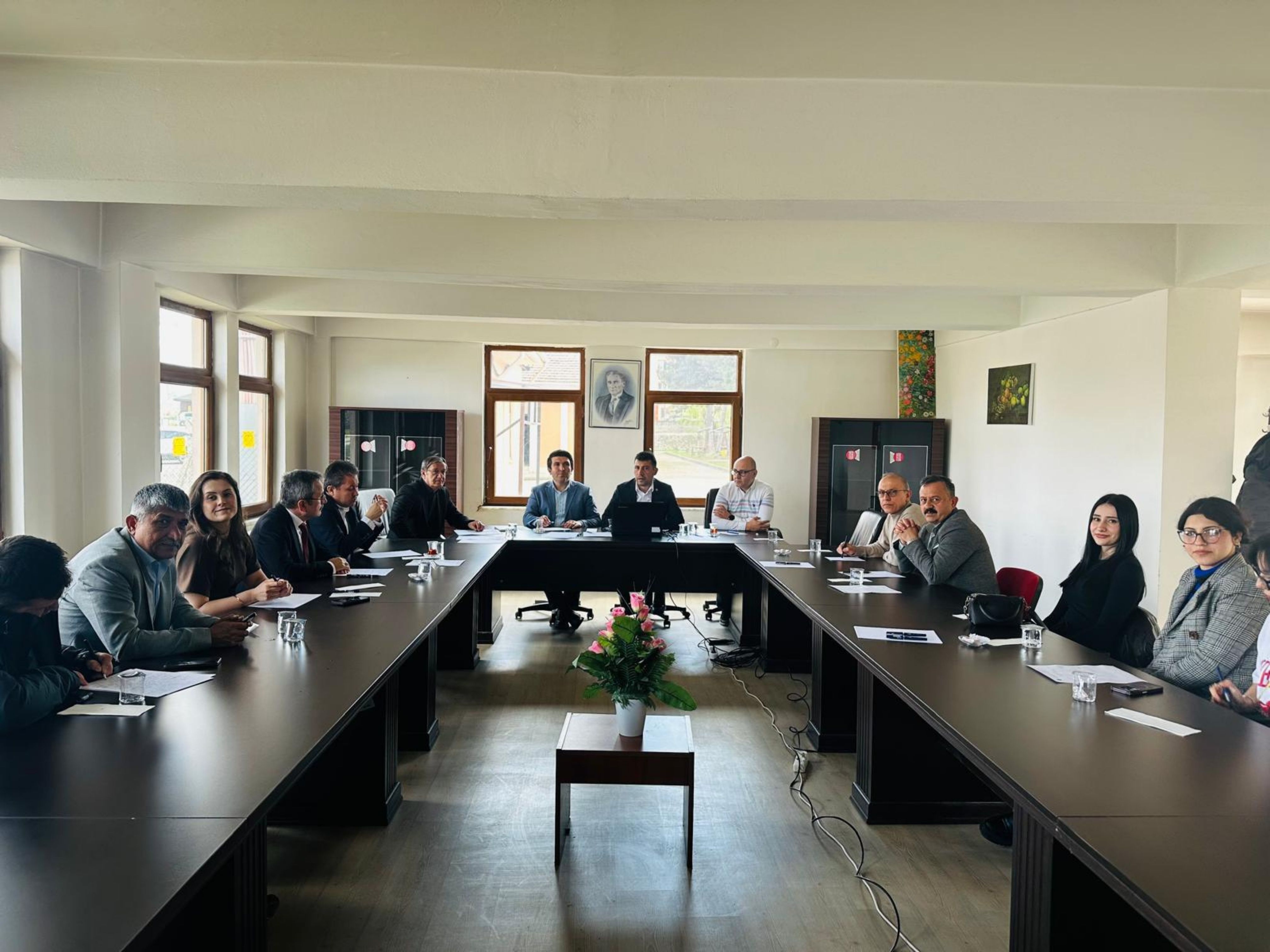 Taşköprü MYO’da Eğitim ve Sektör İş Birliği: Danışma Kurulu Toplantısı Gerçekleştirildi
