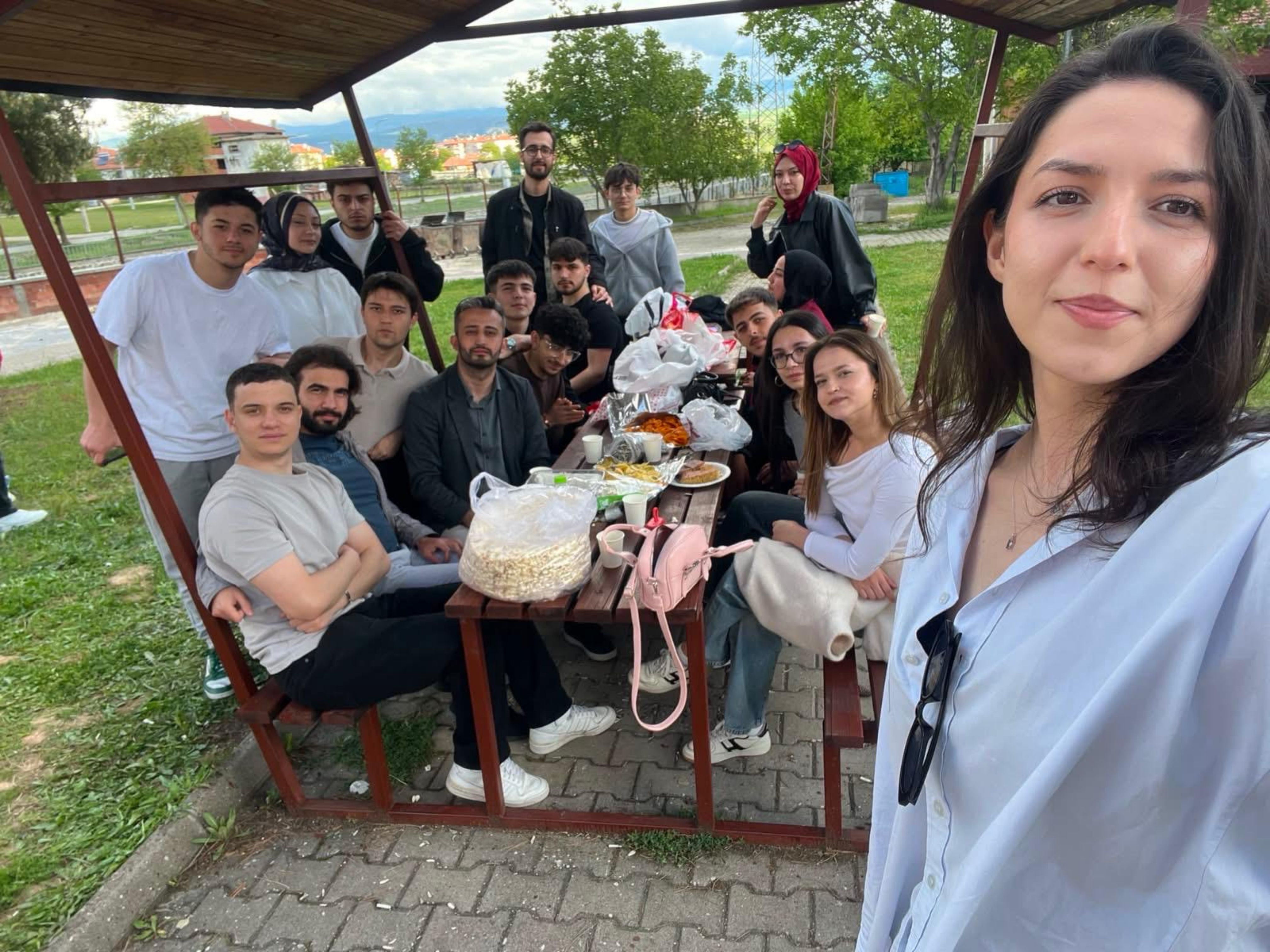 İnsansız Araç Teknikerliği Öğrencilerinden Birlik ve Beraberlik Etkinliği