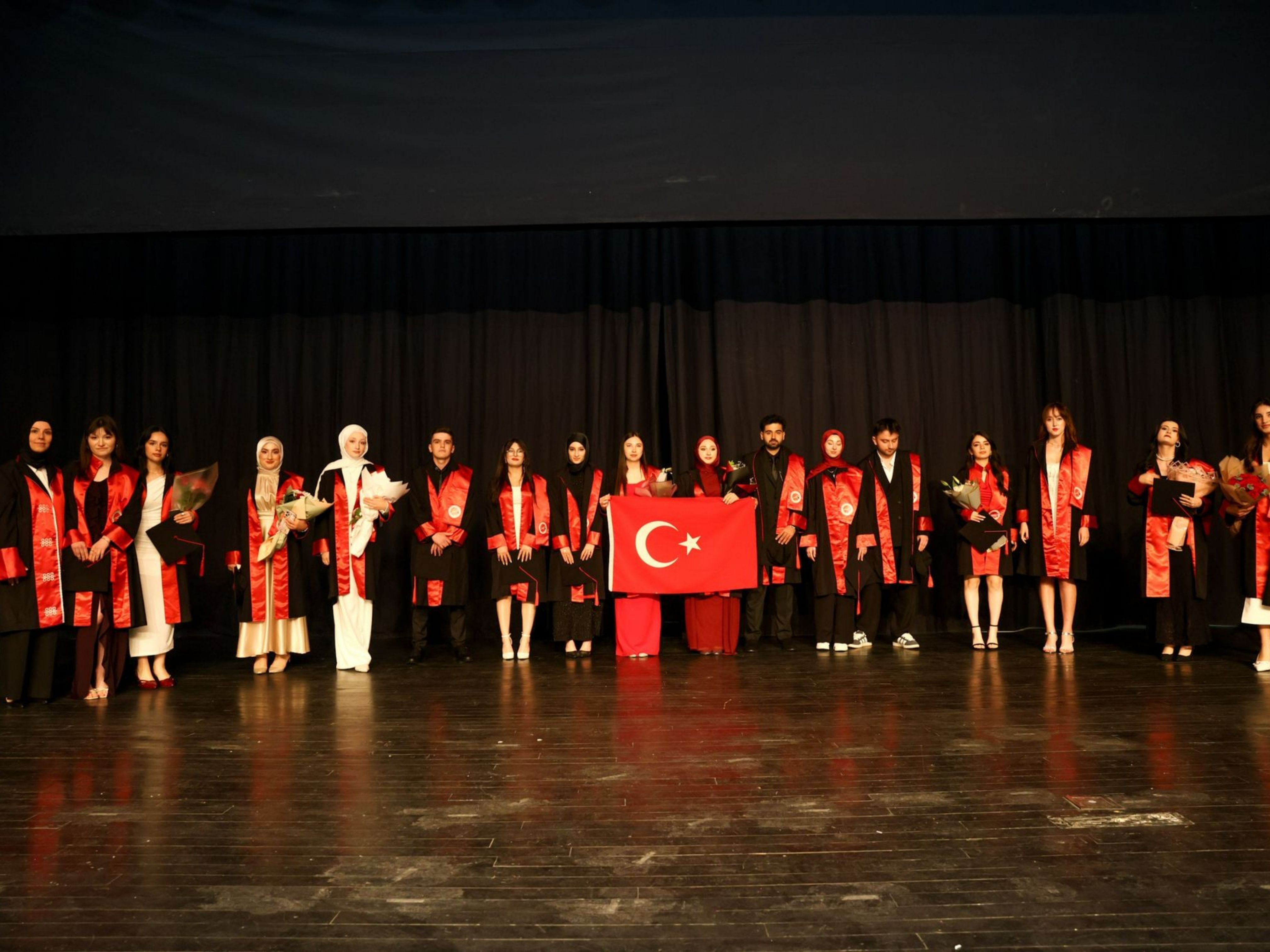 Taşköprü MYO’da Mezuniyet Coşkusu