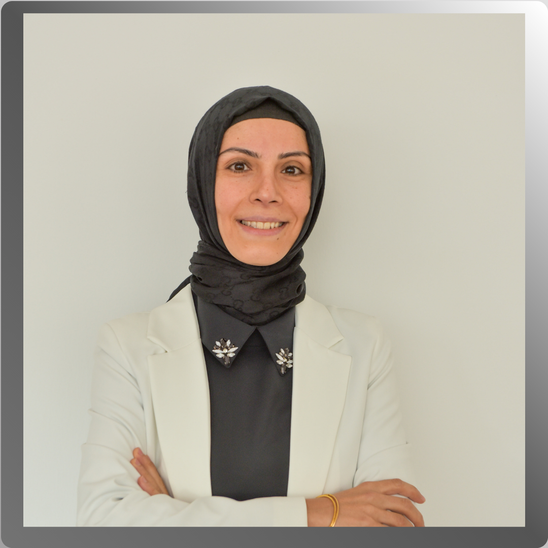 Dr. Öğr. Üyesi Ebru ÖZCAN